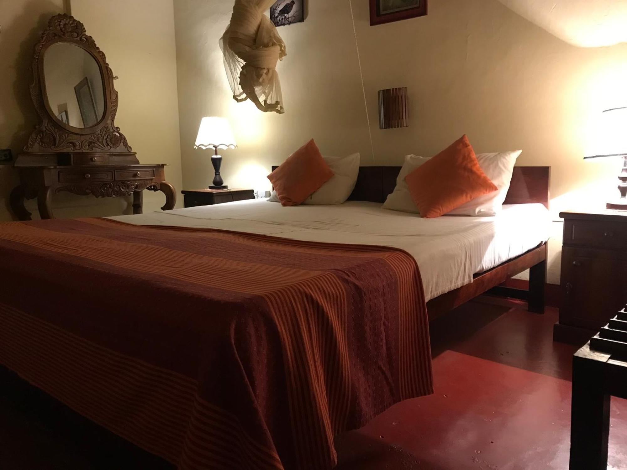 Wattarantenna Bungalow Kandy Bagian luar foto